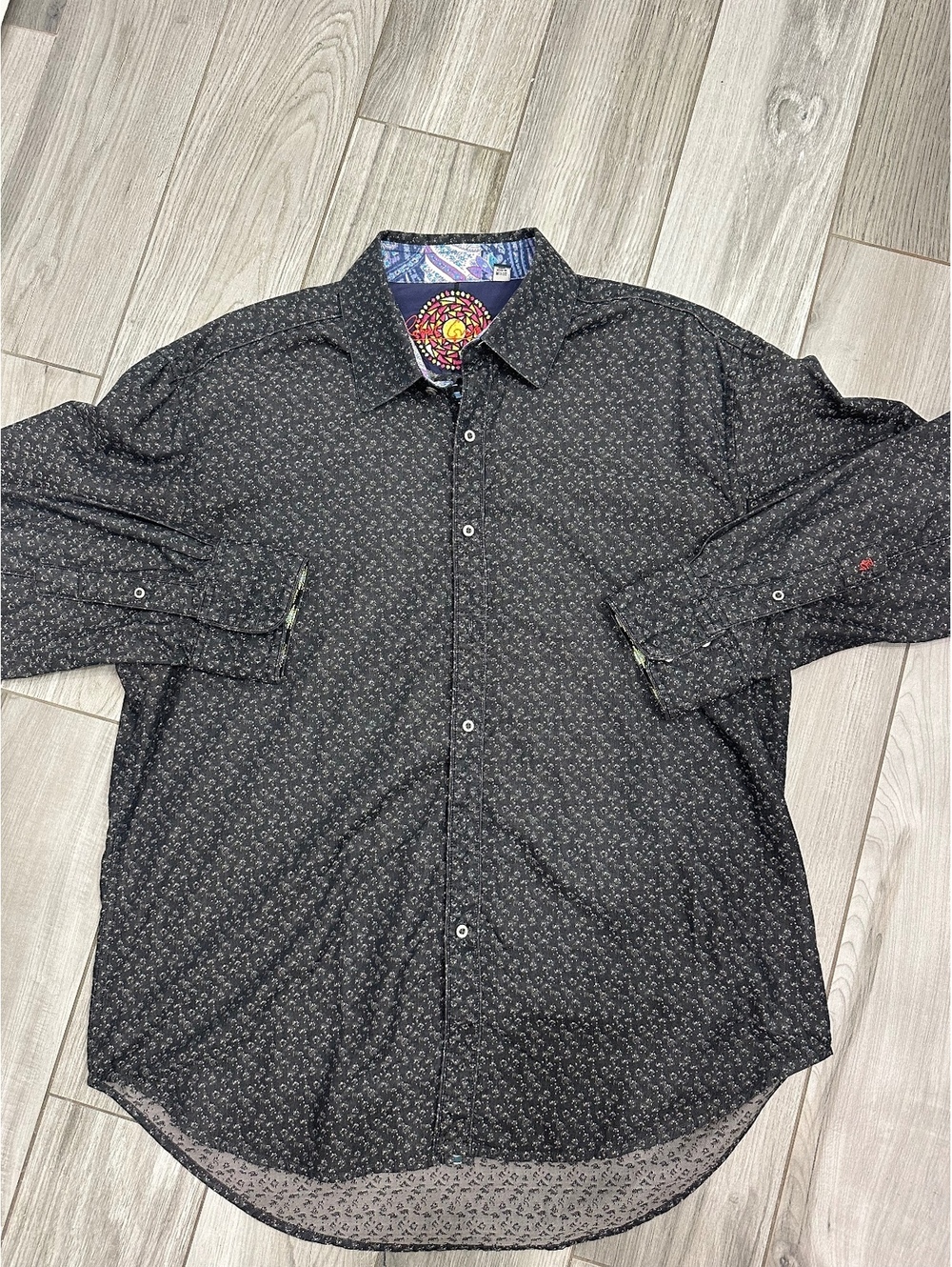 Robert Graham Men's Long Sleeve Button-Up Shirt Size XL Black with Pattern